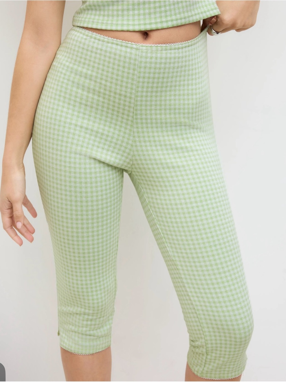 Gingham Capri Pants- Light Green - Picture 3 of 16